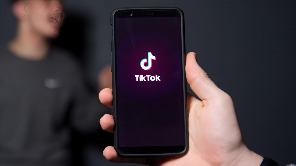 TikTok “抢宝箱” 全攻略:机制拆解与进阶策略 TikTok “抢宝箱” 全攻略:机制拆解与进阶策略